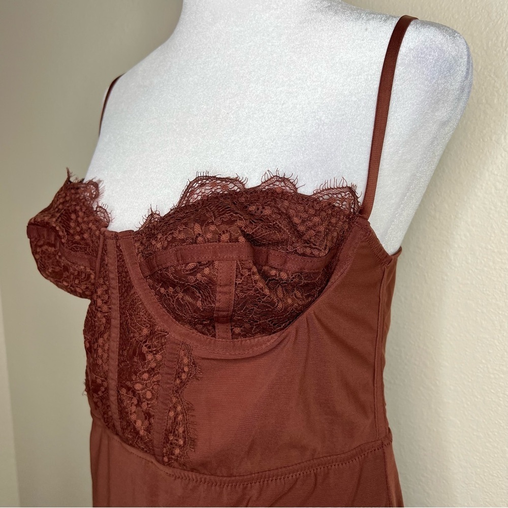 Urban Outfitters Chocolate Brown Lace Bustier Sleeveless Mini Dress Sz L NWT - Picture 11 of 16